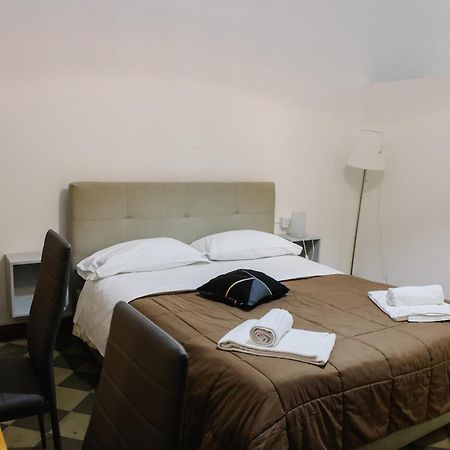 Apartmán Bruca House Katánie Exteriér fotografie