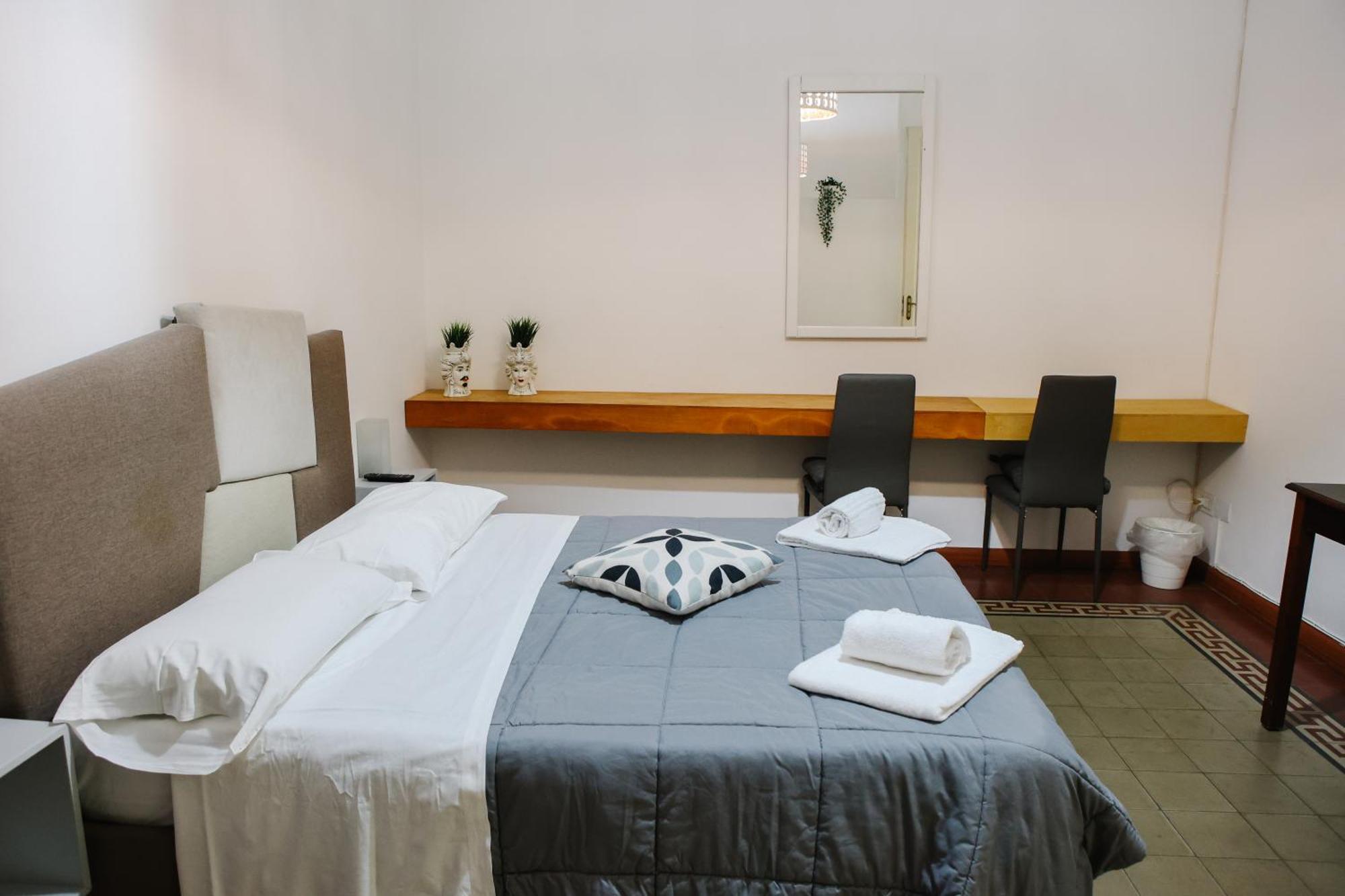 Apartmán Bruca House Katánie Exteriér fotografie