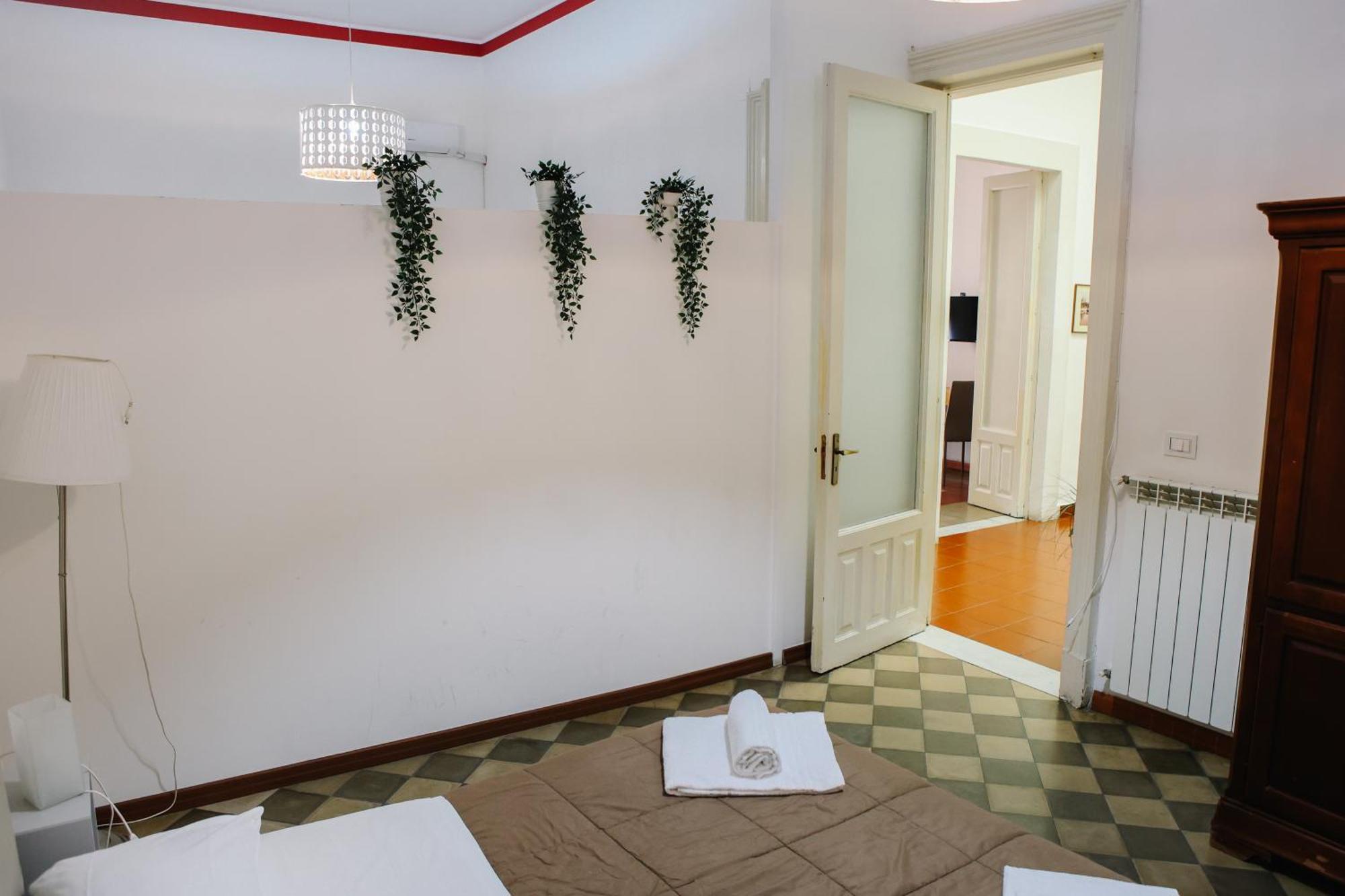 Apartmán Bruca House Katánie Exteriér fotografie